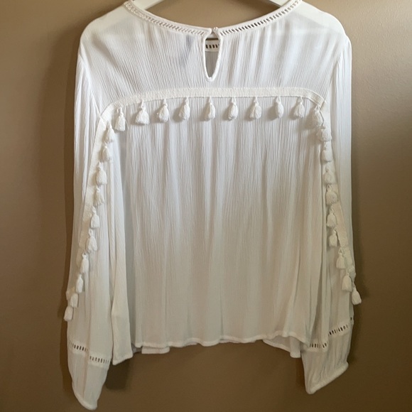H&M White Blouse with Tassel Details - Picture 2 of 9